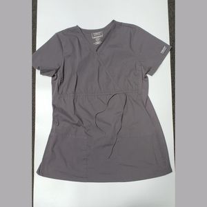 ⭐ Maternity scrub top